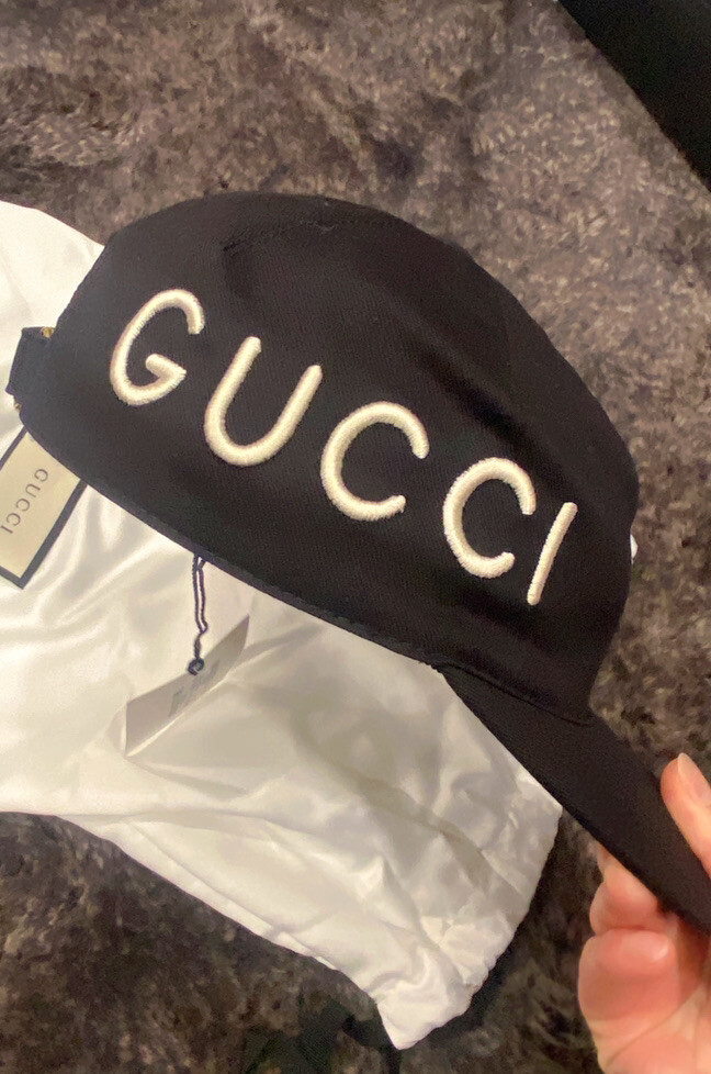 Gucci Unisex Black Canvas Baseball Hat with 