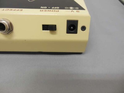 BEHRINGER VM1 Vintage Time Machine Guitar Effect Pedal Used Japan