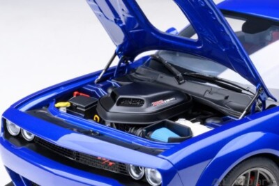 AUTOART 71772 1:18 DODGE CHALLENGER R/T SCAT PACK WIDEBODY 2022