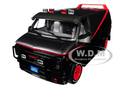 1983 GMC VANDURA BLACK & SILVER 