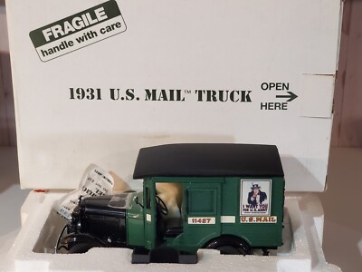 1931 U.S. Mail Ford Panel Delivery Truck USPS 1:24 Scale Diecast