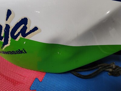 Gas tank fuel petrol Kawasaki Ninja ZX7 89 90 1989 1990 H1 H2 ZX-7