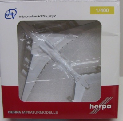 Herpa Wings Antonov AN-225 Mriya BLUE/YELLOW 1/400 HE562287 | eBay