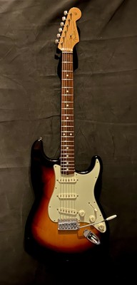 Fender Mexico Classic Series '60s Stratocaster Used Electric