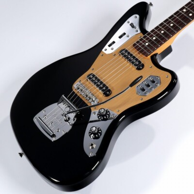 Fender FSR Made in Japan Traditional 60s Jaguar Black Guitar with