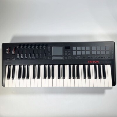 KORG TRITON taktile 49 Keys Synthesizer USB Controller