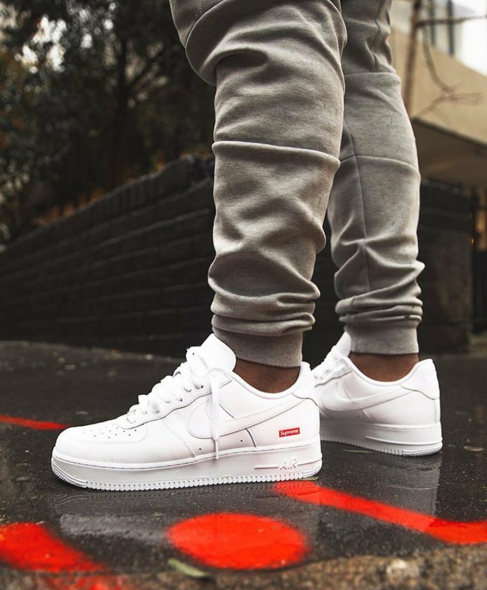 Supreme Nike Air Force 1 Low White Size 10 DS Brand New IN HAND | eBay