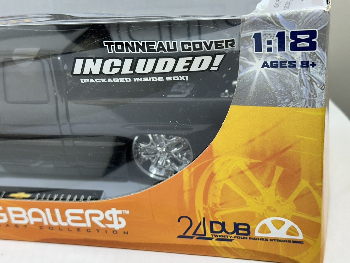 JADA DUB CITY 2002 CHEVROLET SILVERADO BLACK 1:18 DIECAST MODEL | eBay