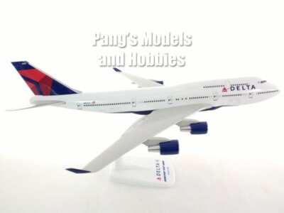 Boeing 747-400 747 Delta Airlines 1/200 Scale Model by Flight