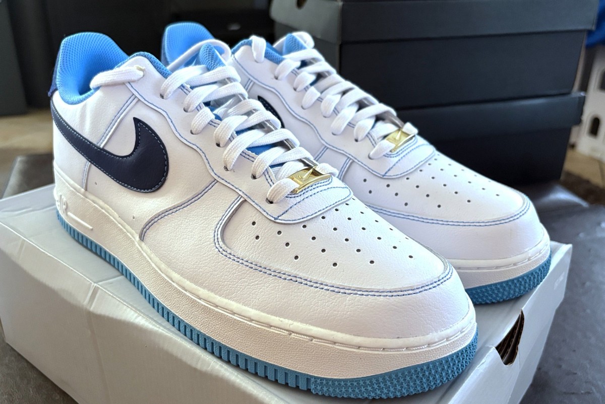 NIKE AIR FORCE 1 ONE '07 FIRST USE WHITE UNIVERSITY BLUE DA8478