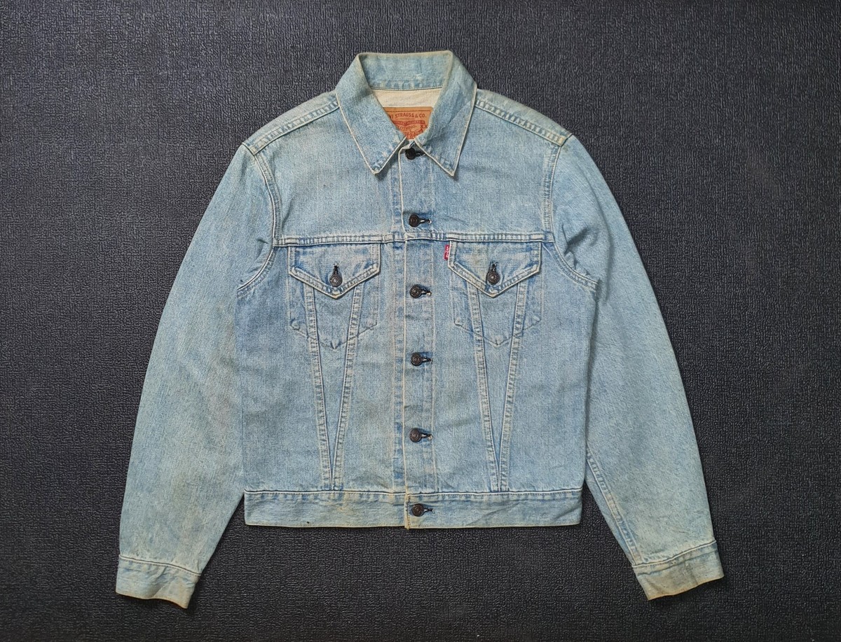 Vintage LEVI'S 557 90s Big E 71557 J02 LVC Denim Trucker Jacket