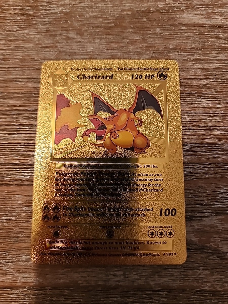 Charizard 120 HP, Pokémon Gold Foil Card 4/102, Card Collectible