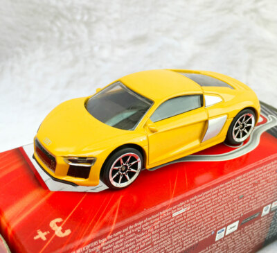 Majorette Audi R8 V10 Yellow - Wheels 8S 1:58 (3
