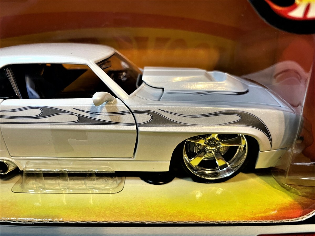 Hot Wheels G Machines '69 Chevy Camaro Die Cast 1 of 2 | eBay