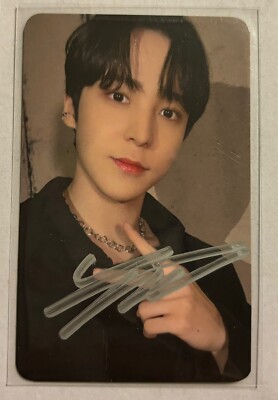 ATEEZ Yunho A-tiny Zone Autographed Signed Photo Card Concert