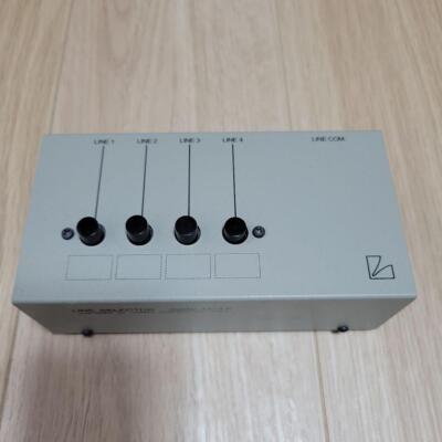LUXMAN AS-4III Line Selector RCA Audio Switch Box Input Output