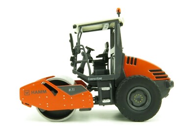 Hamm H7i Smooth Roller Compactor with ROPS - NZG 1:50 Scale Model