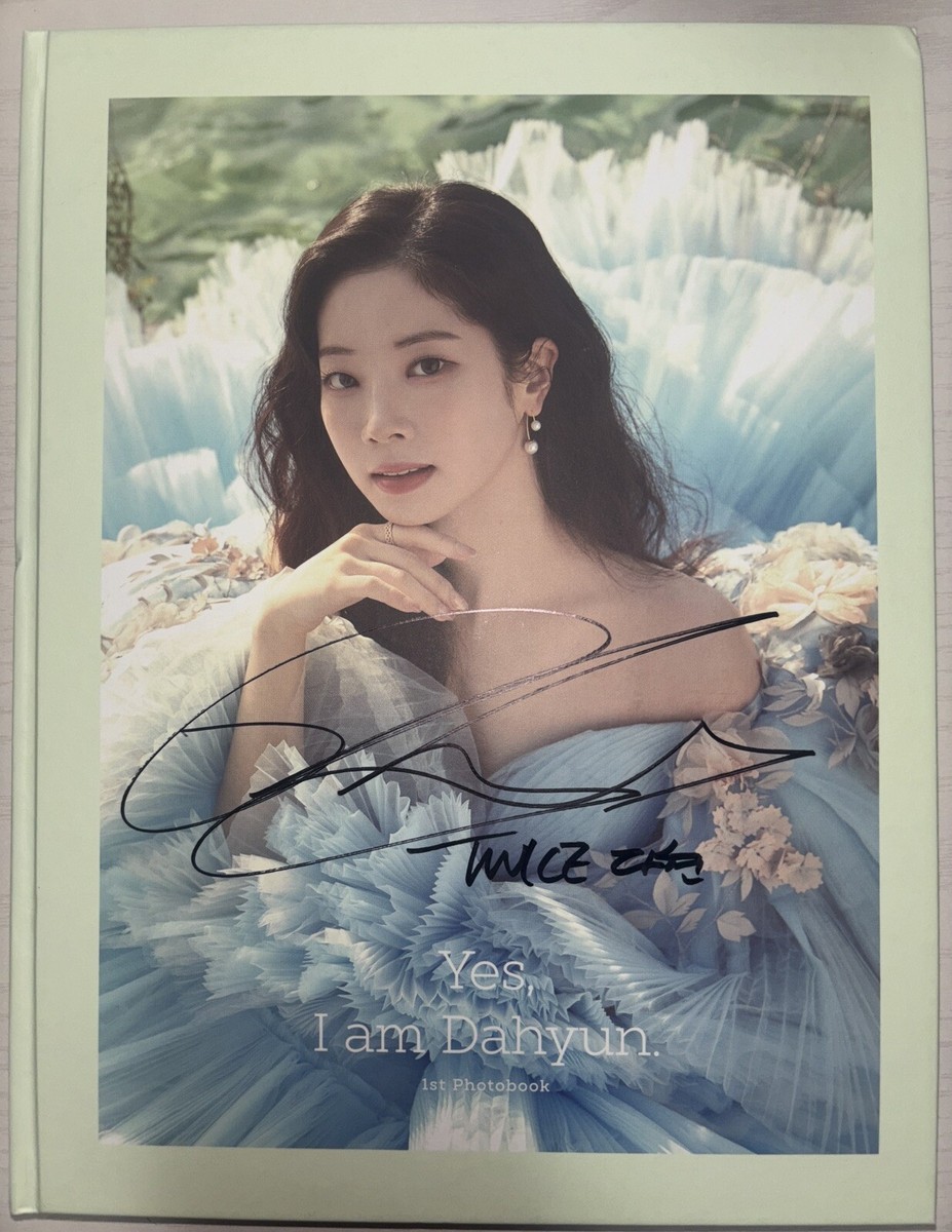 TWICE DAHYUN [YES, I AM DAHYUN] Autographed Signed PhotoBook Album