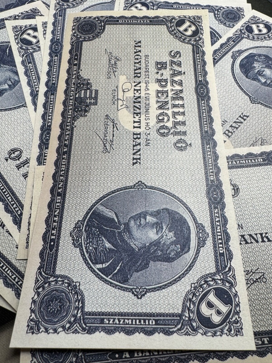 Authentic Hungary 100 Quintillion b-Pengo 1946, SUPERB GEM UNC