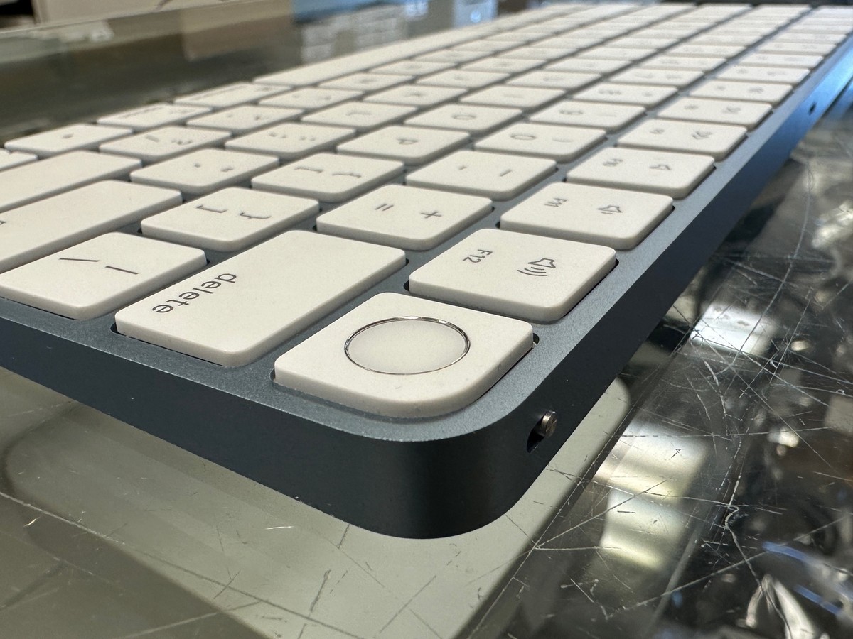 美品：マジックキーボード (USB-C) 日本語＋マジックマウス（USB-C