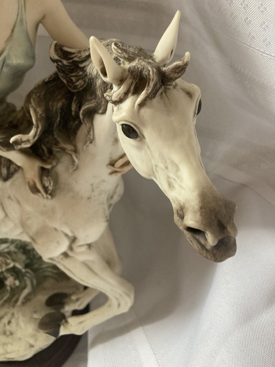 Giuseppe Armani Florance Figurine Liberty Lady w/ Horse 903C