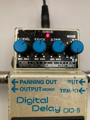 BOSS DD-5 Digital Delay Guitar Effects Pedal from JAPAN Tested