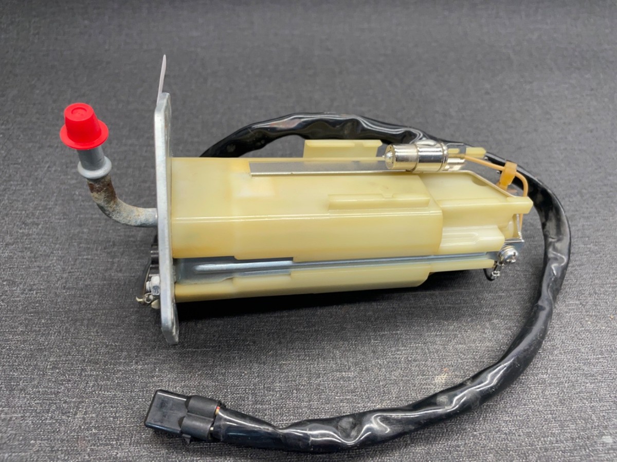 11-15 Kawasaki Ninja ZX10R Mitsubishi Fuel Pump Sender Unit OEM