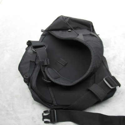 Arcteryx Quiver Sling Bag Green Black Crossbody Pockets Bouldering