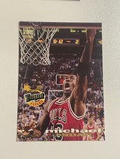 Michael Jordan #4 Prices | 1997 Hoops Frequent Flyer Club