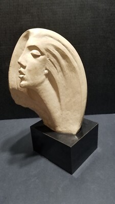 Austin Gallery Sculpture by David Fisher, Head of a Woman with