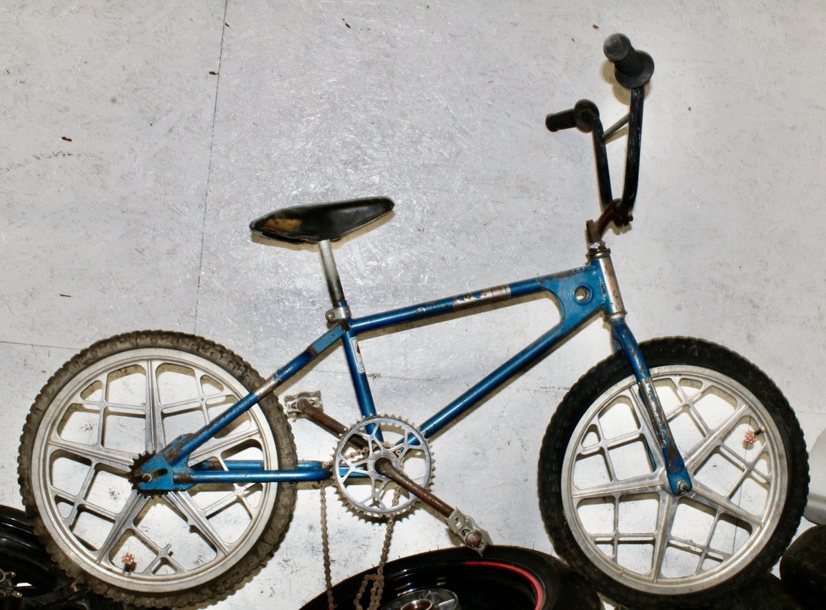 1981 Vintage Mongoose Motomag BMX old school Motomag II -ALL