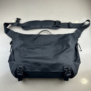 Arc`teryx Courier Bag 15 | eBay