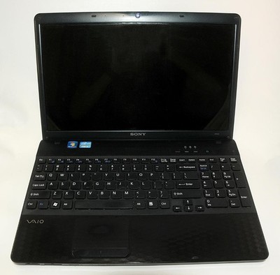 SONY ~ Vaio - PCG-71913L - i3 Processor - 600 GB HD - 4 GB RAM