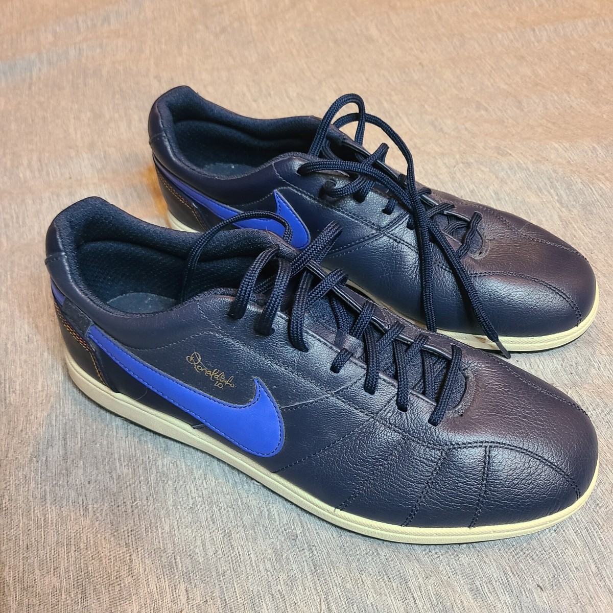 Nike Air Ronaldinho Rival Shoes Soccer Brazil Futsal Sreet Air Max