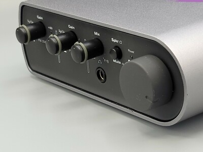 Avid mbox mini Professional grade Computer Interface mix Edit