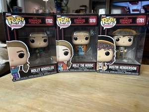 FUNKO POP Holly | eBay
