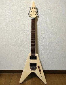 FERNANDES BSV-70 Flying-V 日本製 FERNANDES BSV-70 FLYING V The