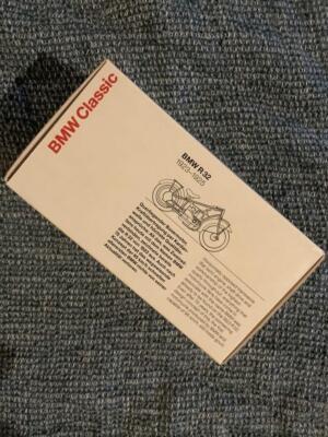 MINICHAMPS 1/18 BMW R32Collection Vintage Rare and hard to find