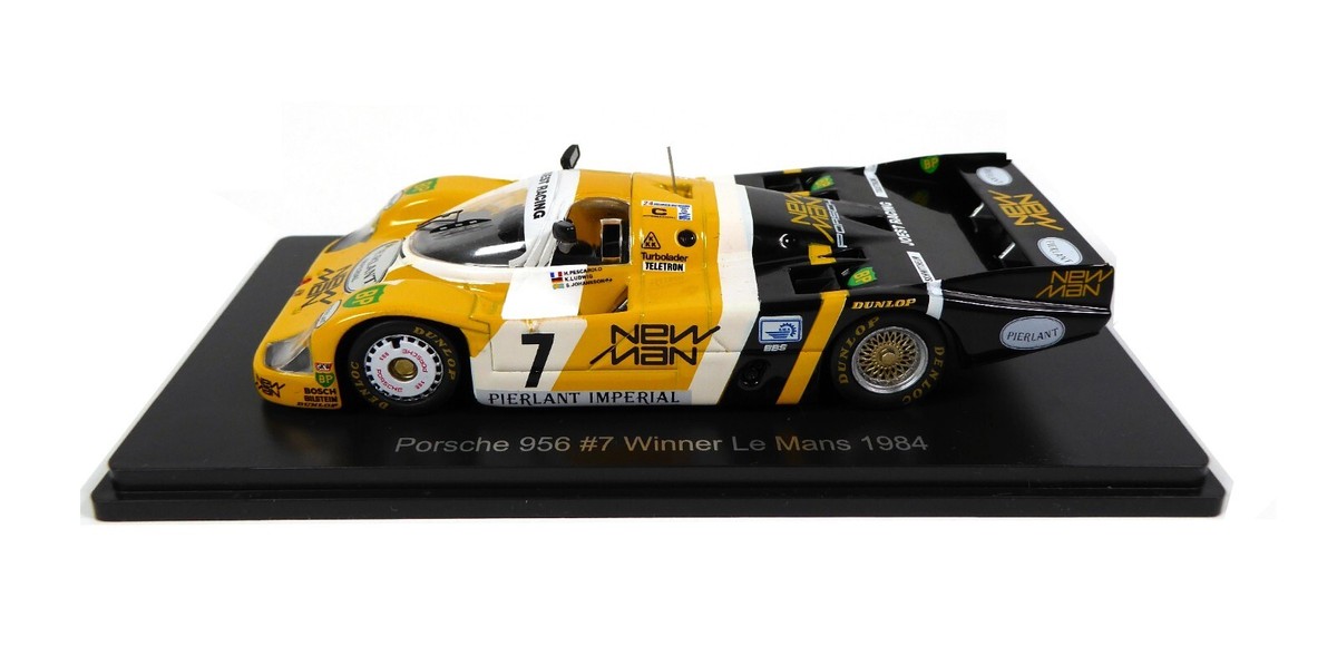 Porsche 956 #7 Winner Le Mans 1984 - 1:43 Spark Hachette Model Car
