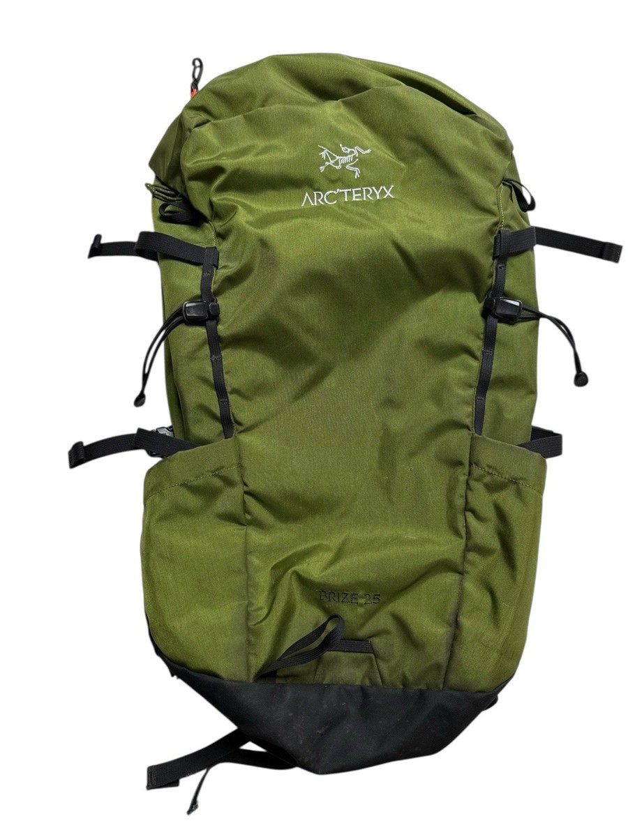 Arcteryx Brize 25 L + Sea to Summit Ultra-Sil Packable Daypack
