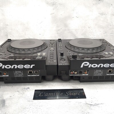 Pair 2x Pioneer CDJ-900 Professional DJ Multi Player Digital