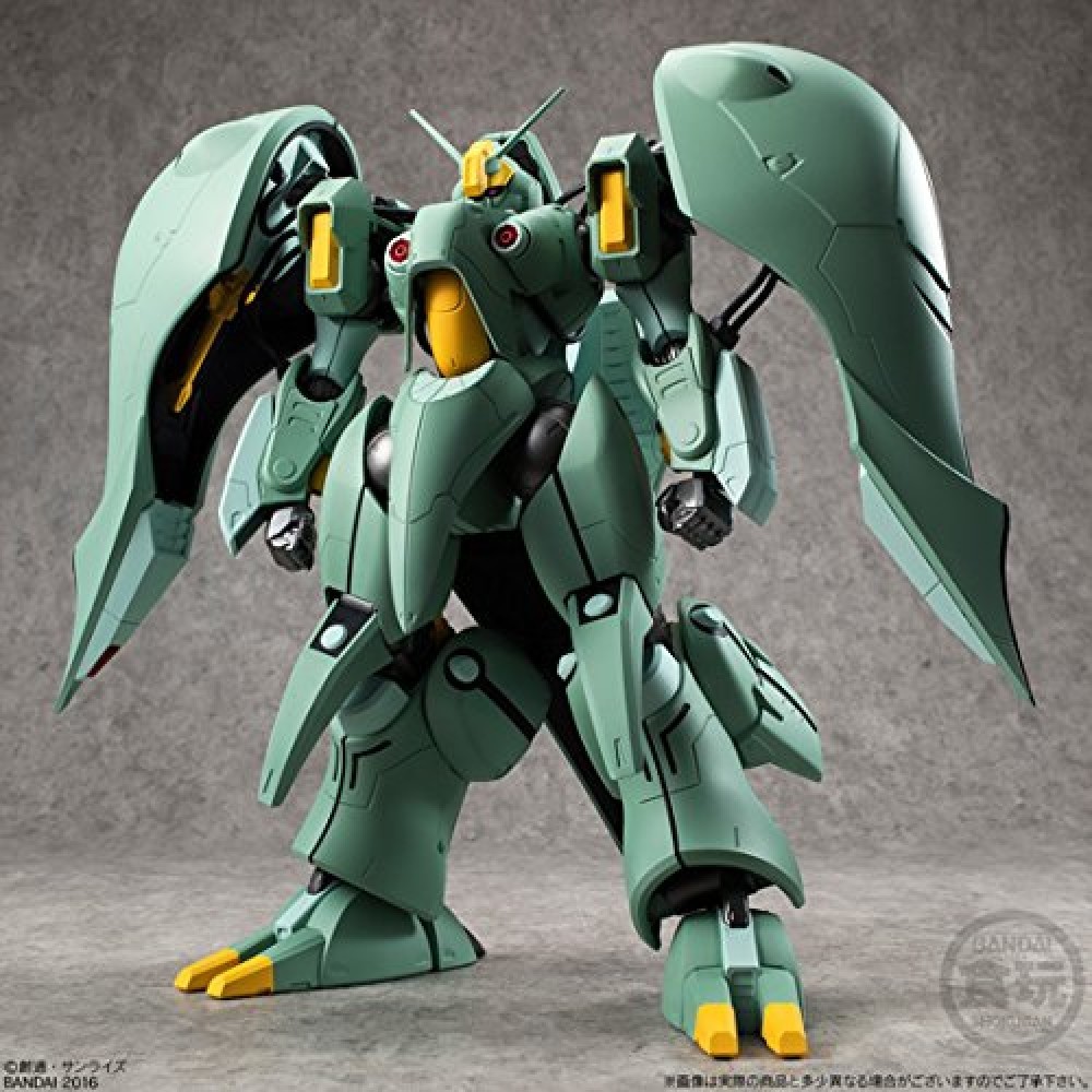 Gundam QUIN-MANTHA (200mm Figure) (ASSAULT KINGDOM) Premium Bandai