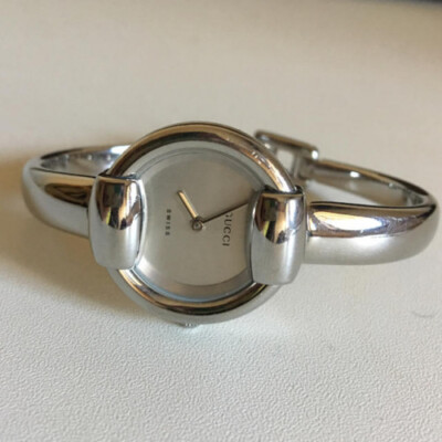 Gucci 1400L Watch Ladies Silver Dial Vintage Swiss Made Round