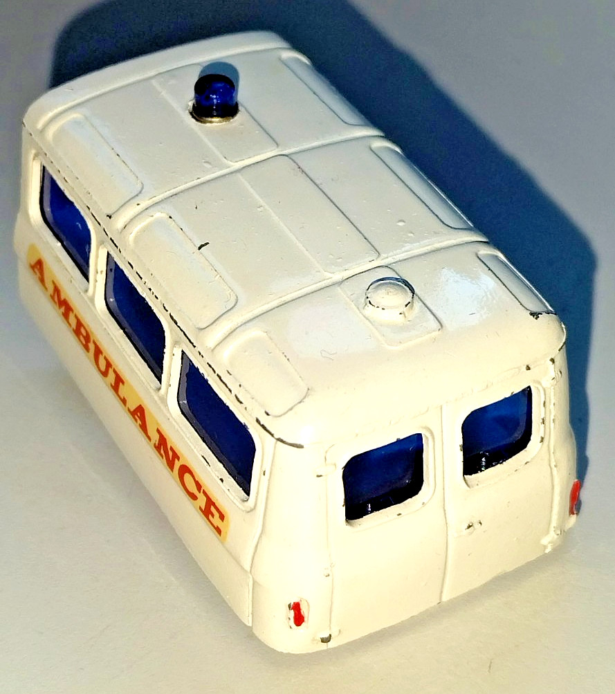 Corgi 463, Commer Ambulance - Free Price Guide & Review