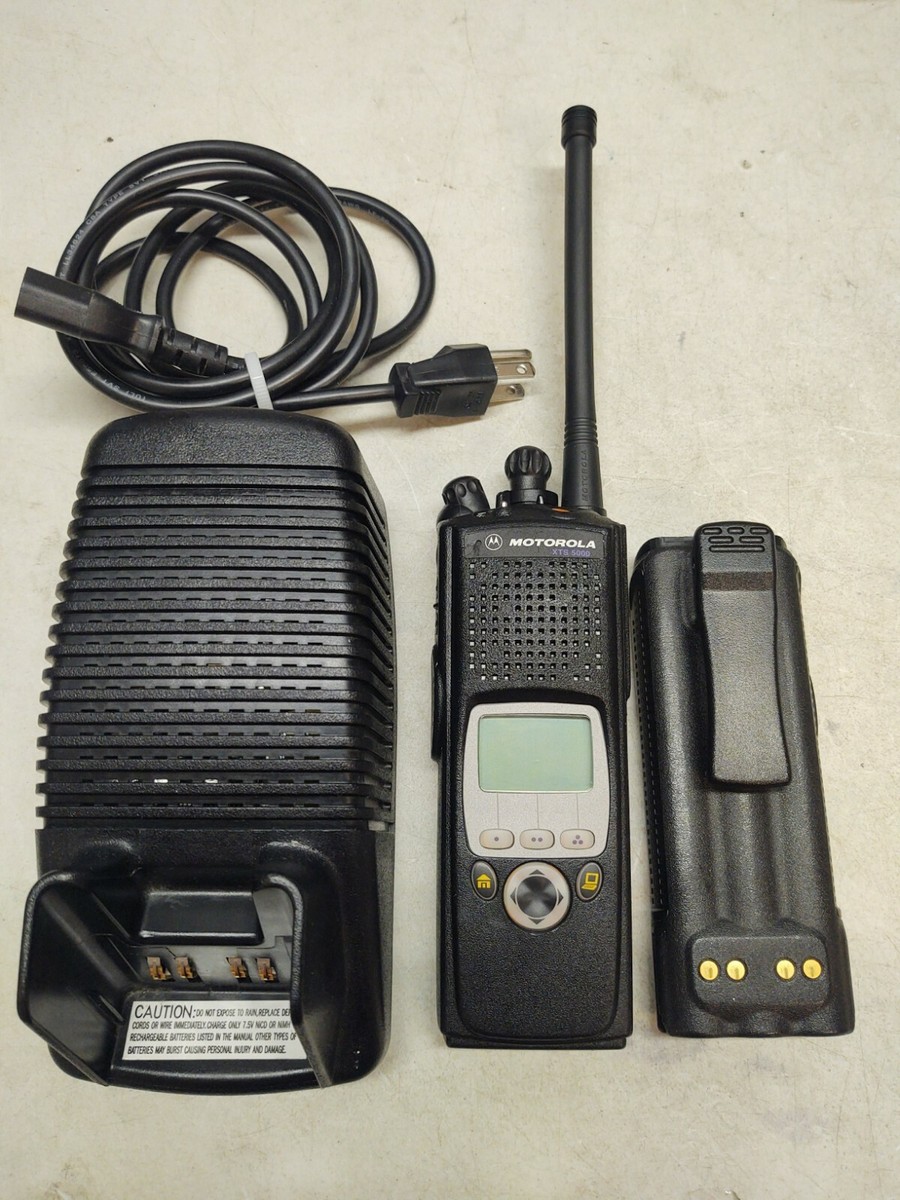 MOTOROLA XTS5000 II VHF 136-174mhz P25 DIGITAL RADIO H18KEF9PW6AN