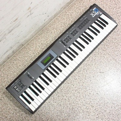 Korg X5D 61-Key Digital Synthesizer 1995 Compact w/ AC Adapter