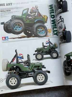 Vintage RC Car Museum 1976-1992 photo buggy with Track Art book