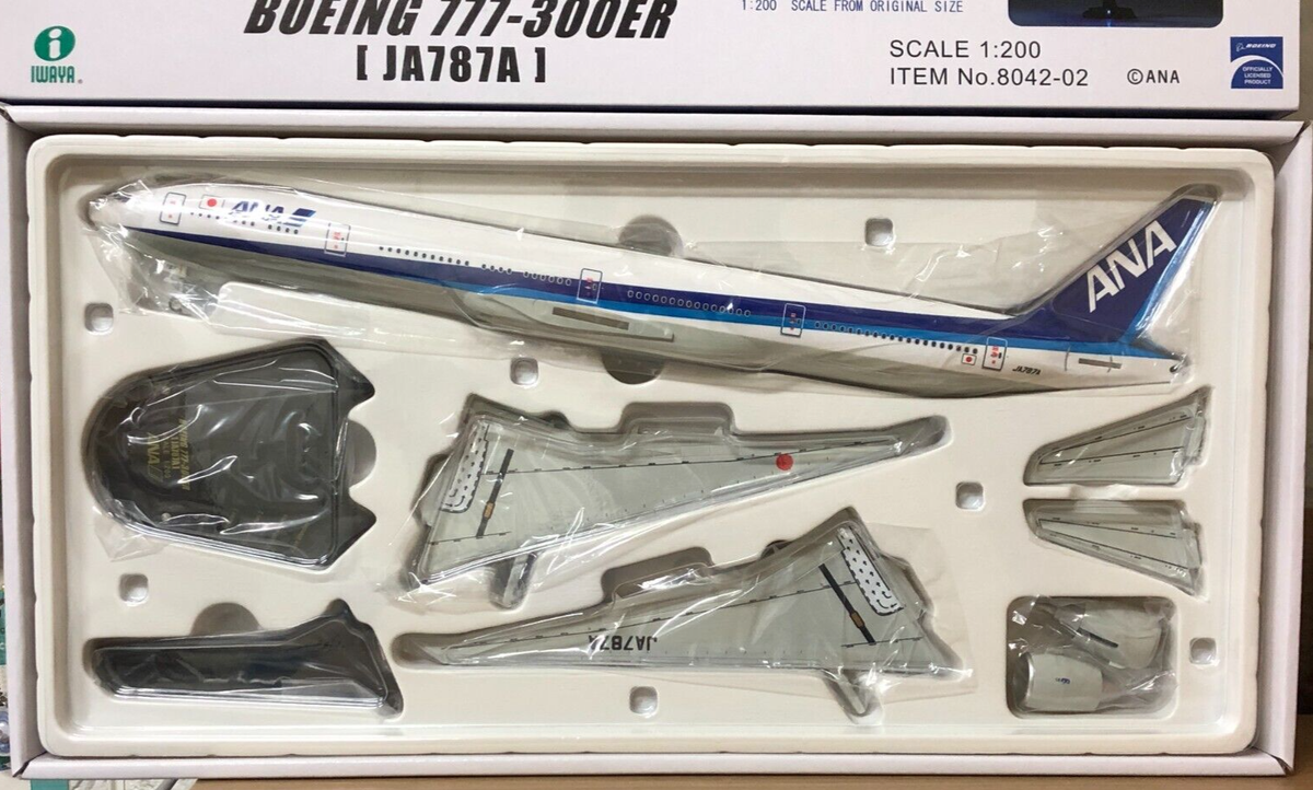 SALE 1/200 ANA Boeing 777-300ER JA787A model airplane Super Sound