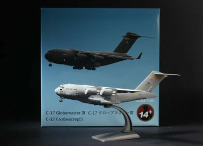 WLTK USAF C-17 Globemaster III Military Transport Aircraft 1/200