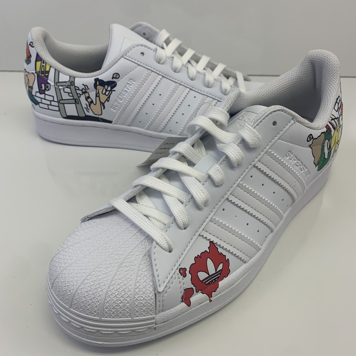 Adidas Superstar Comic Art Sneaker White Men's Size: 7 / Women's